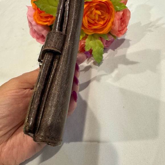 Authentic Gucci wallet - Picture 10 of 14